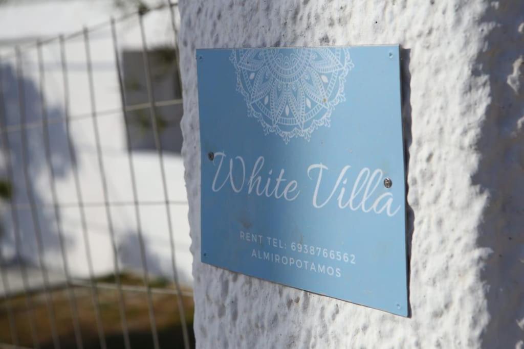 White Villa In Olive Trees And Seaview To Panagia Almiropótamos Exteriör bild