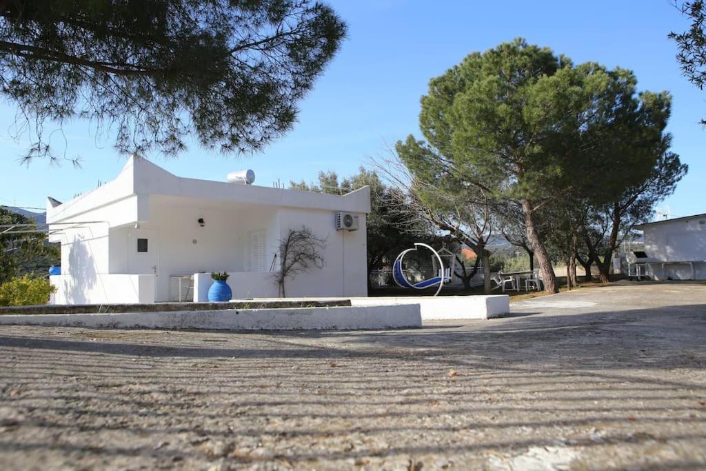White Villa In Olive Trees And Seaview To Panagia Almiropótamos Exteriör bild